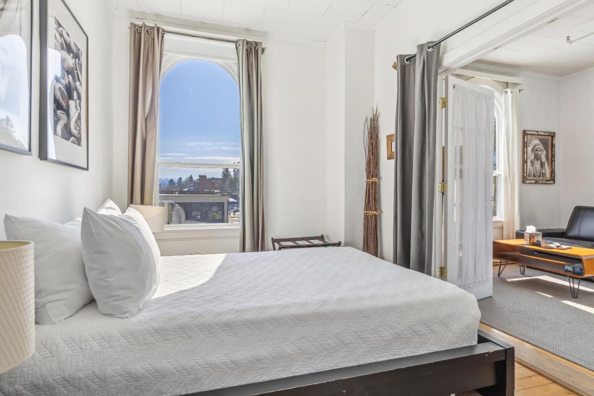 The Haus On Mirror Lake Lake Placid Quarto foto