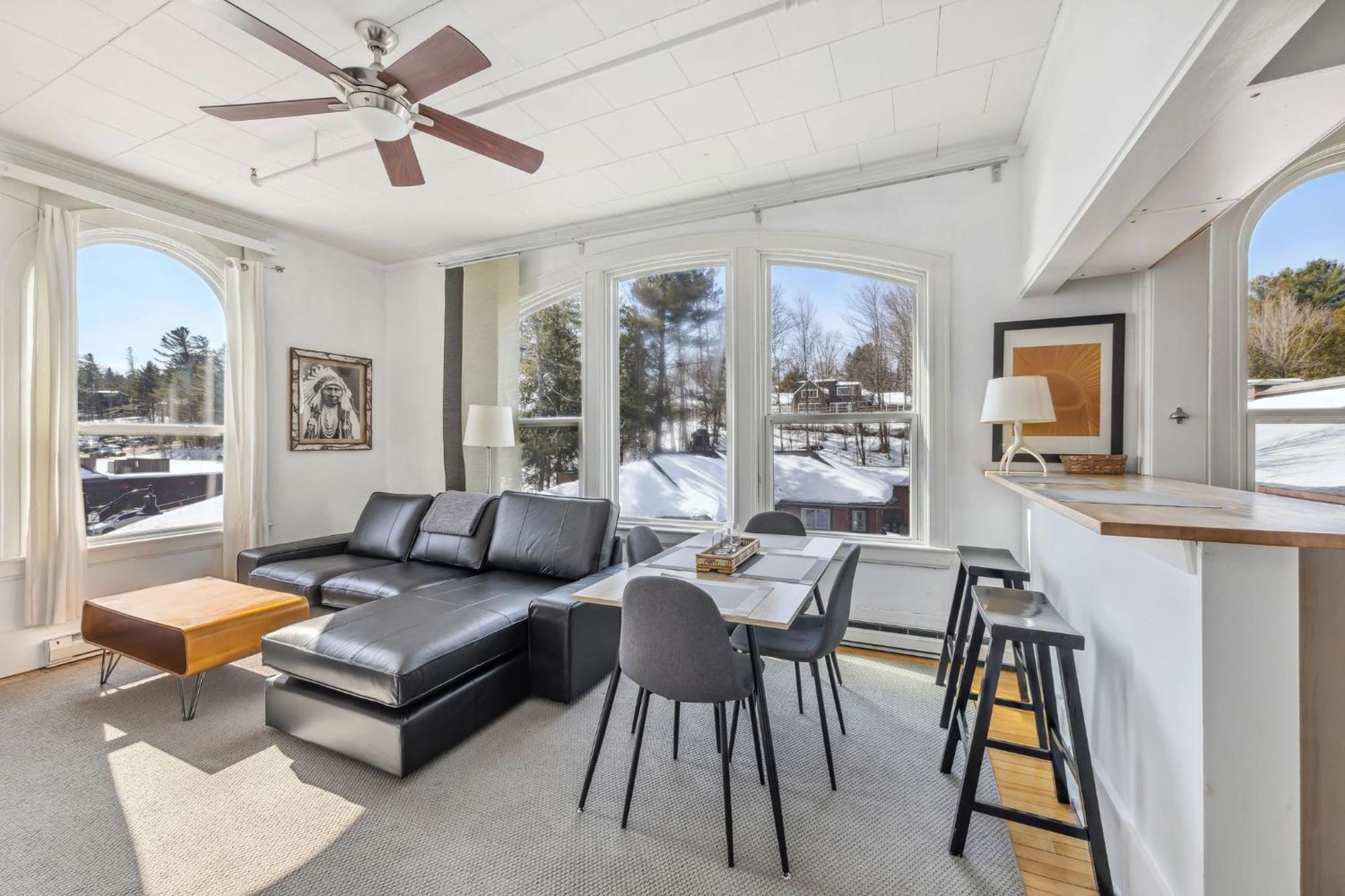 The Haus On Mirror Lake Lake Placid Quarto foto