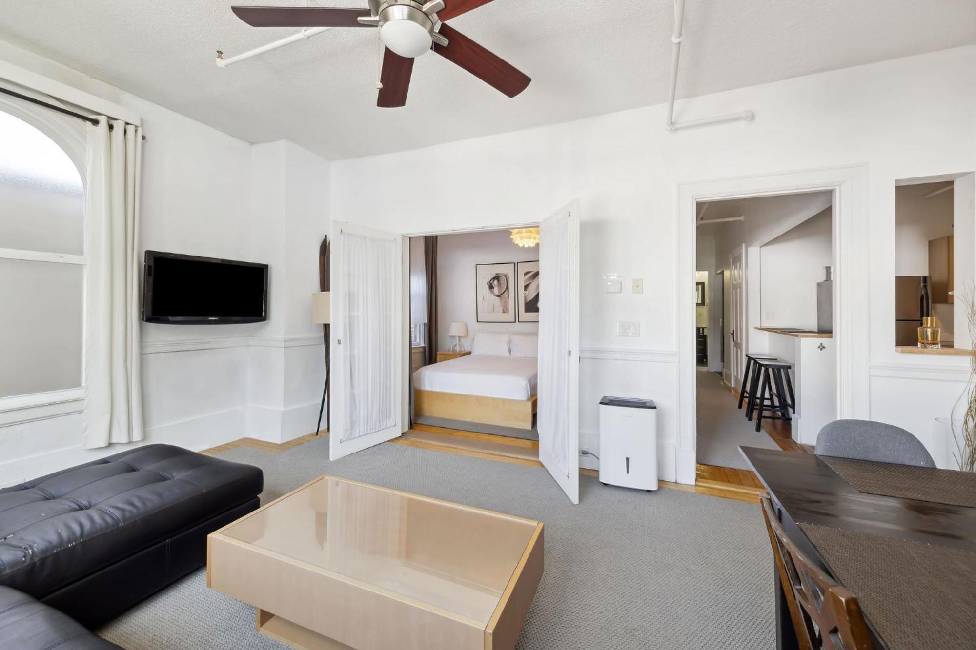 The Haus On Mirror Lake Lake Placid Quarto foto