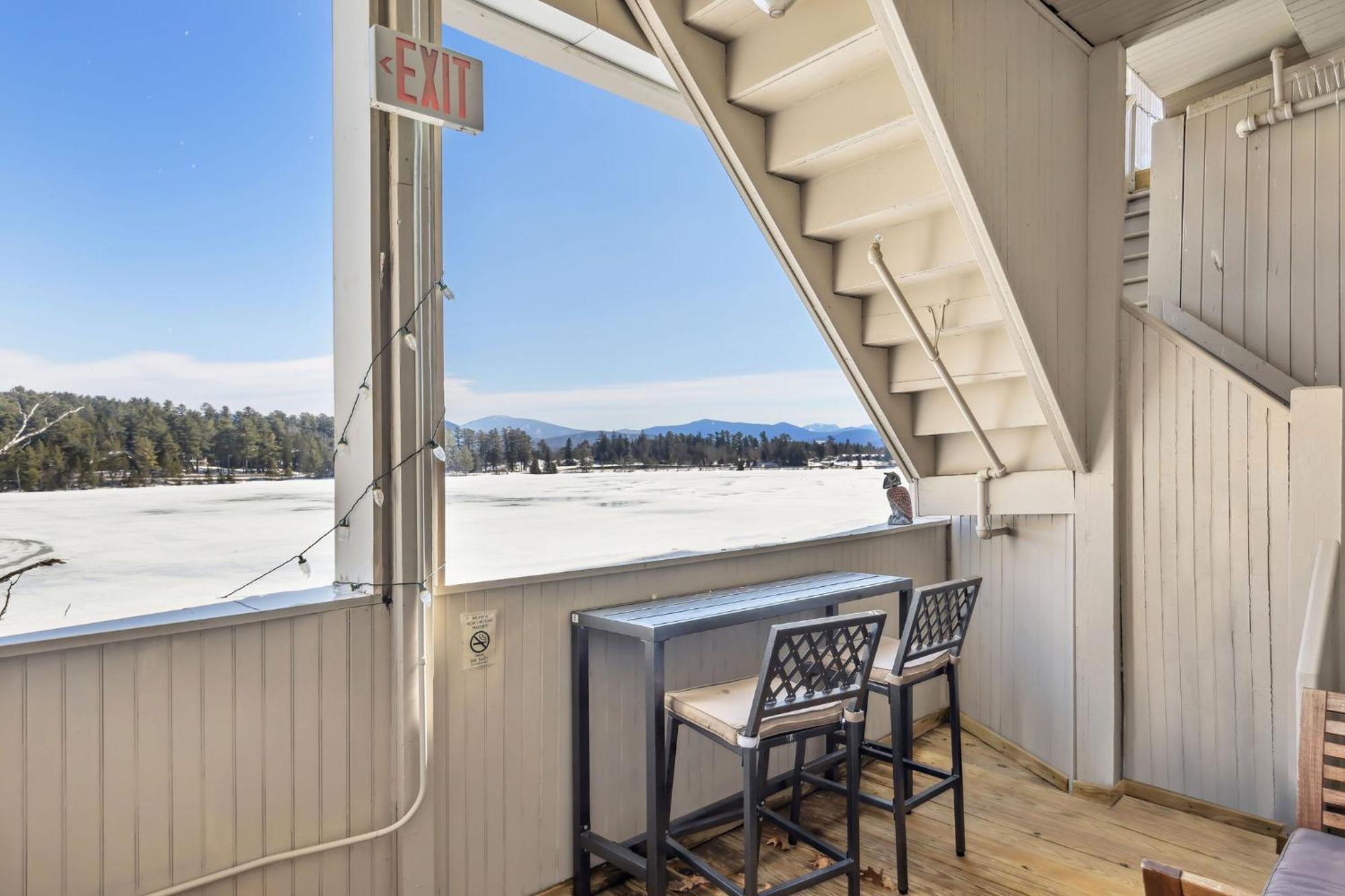 The Haus On Mirror Lake Lake Placid Quarto foto