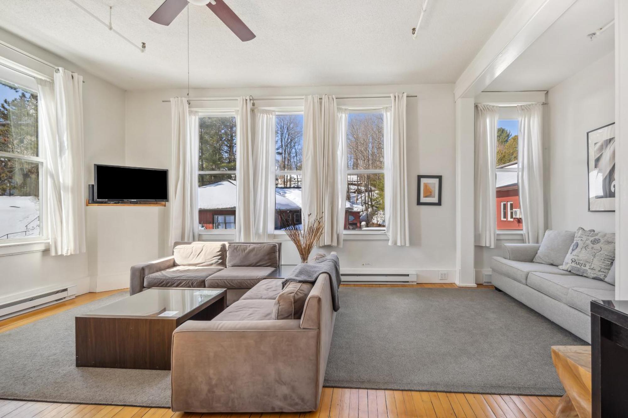 The Haus On Mirror Lake Lake Placid Quarto foto